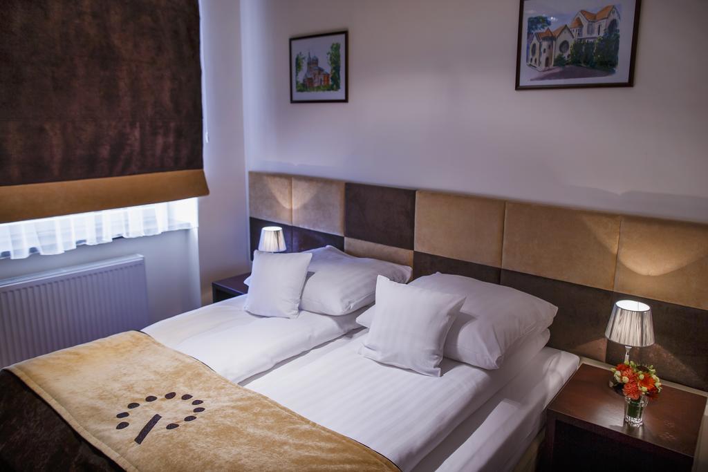 Boutique Hotel'S II Rewolucji Lodz  Luaran gambar